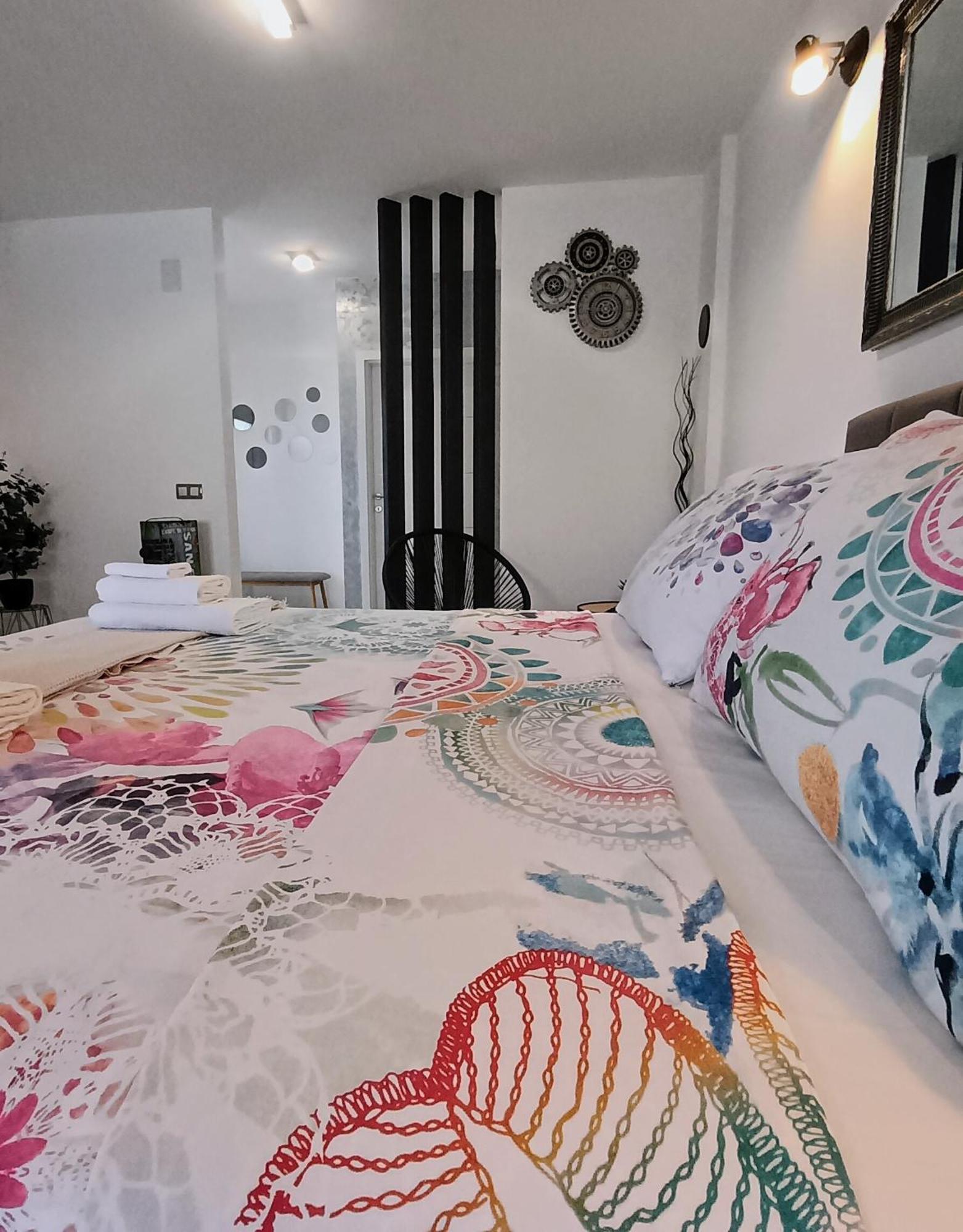 Holiday&Suite Klanac Vir Luaran gambar