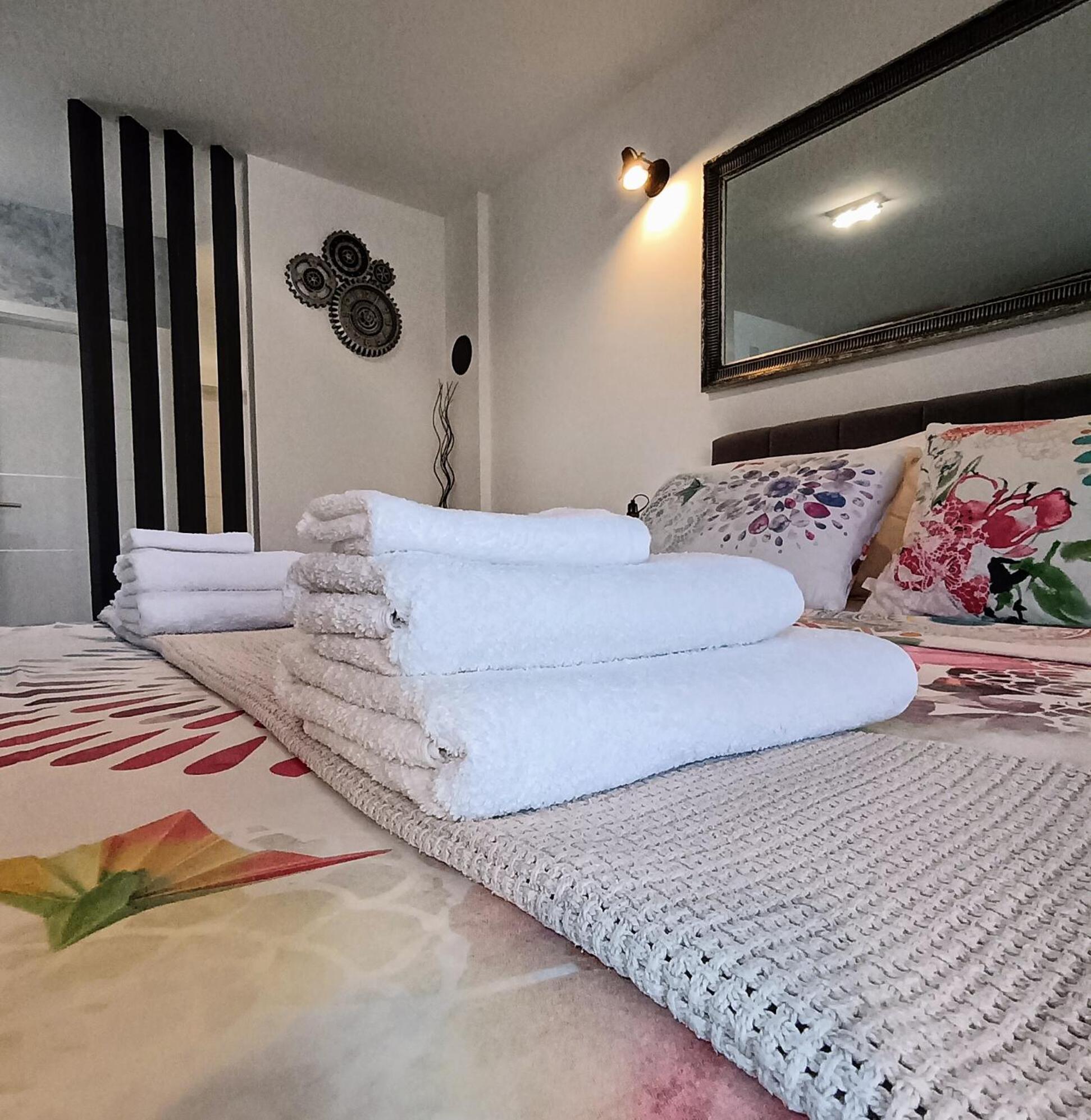 Holiday&Suite Klanac Vir Luaran gambar