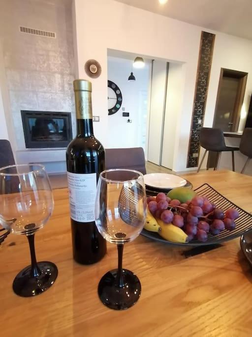 Holiday&Suite Klanac Vir Luaran gambar