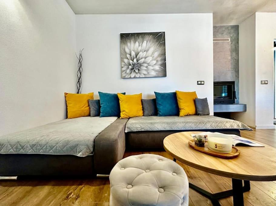 Holiday&Suite Klanac Vir Luaran gambar
